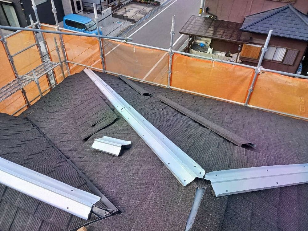 K様(橿原市阿保)_棟板金(板金取付1) 橿原市の屋根工事をリペイント匠が施工した写真