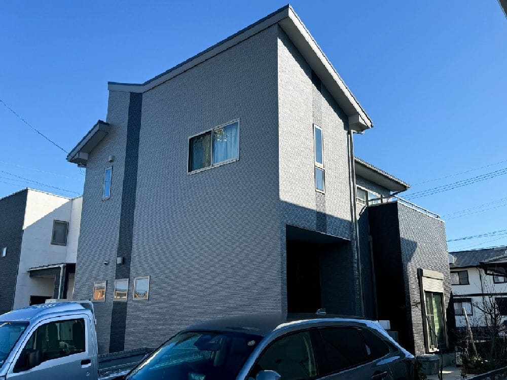 奈良市の外壁塗装、屋根塗装、防水工事をリペイント匠が施工した写真