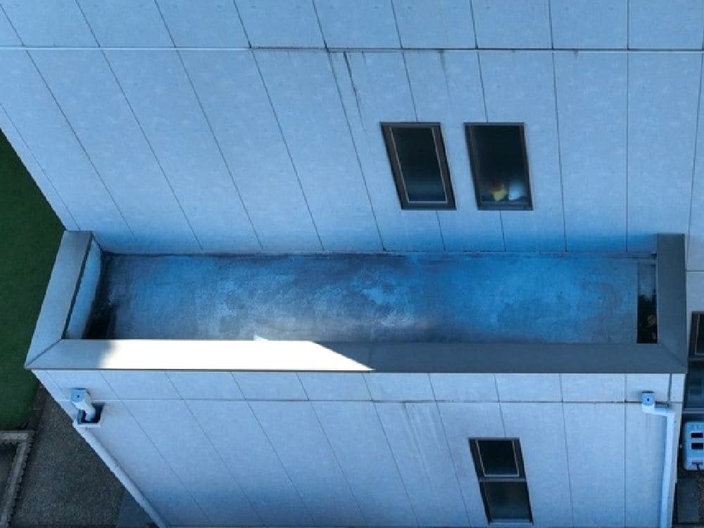 生駒市の防水工事をリペイント匠が施工した写真