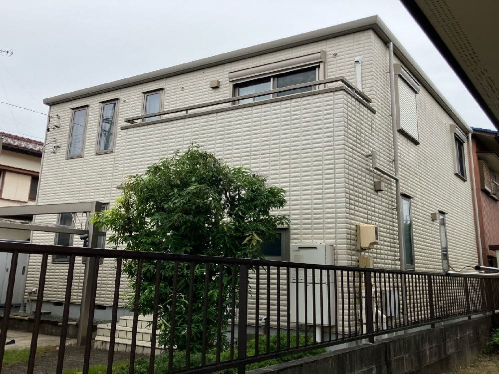 奈良市の外壁塗装、防水工事をリペイント匠が施工した写真