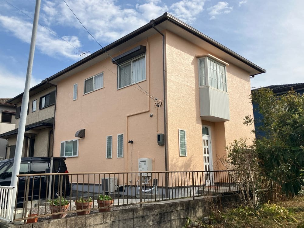 F様(橿原市桐ケ丘)施工後 (2) 橿原市|華やかな外観へ変身|対応もとても良く、家族みんな満足しています