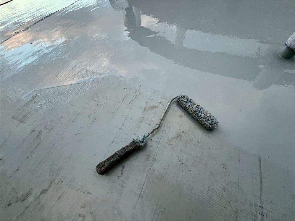 F様(津)防水(2層目) 奈良市の防水工事をリペイント匠が施工した写真