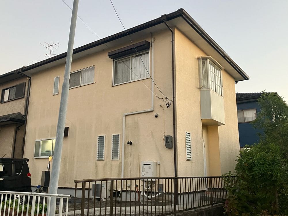 F様(橿原市桐ケ丘)施工前 (3) 橿原市の外壁塗装をリペイント匠が施工した写真
