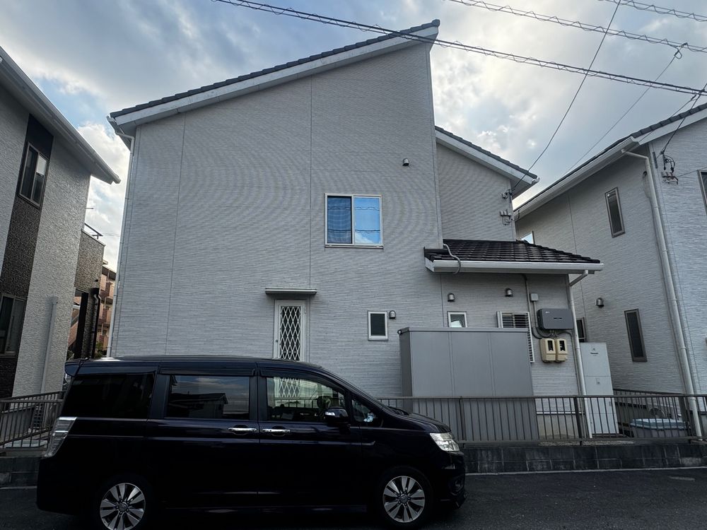 奈良市_K様_施工前_外壁全体③ 奈良市の外壁塗装をリペイント匠が施工した写真