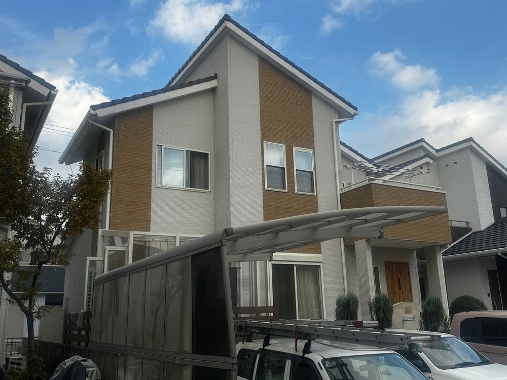奈良市_K様_施工前_外壁全体② 奈良市の外壁塗装をリペイント匠が施工した写真