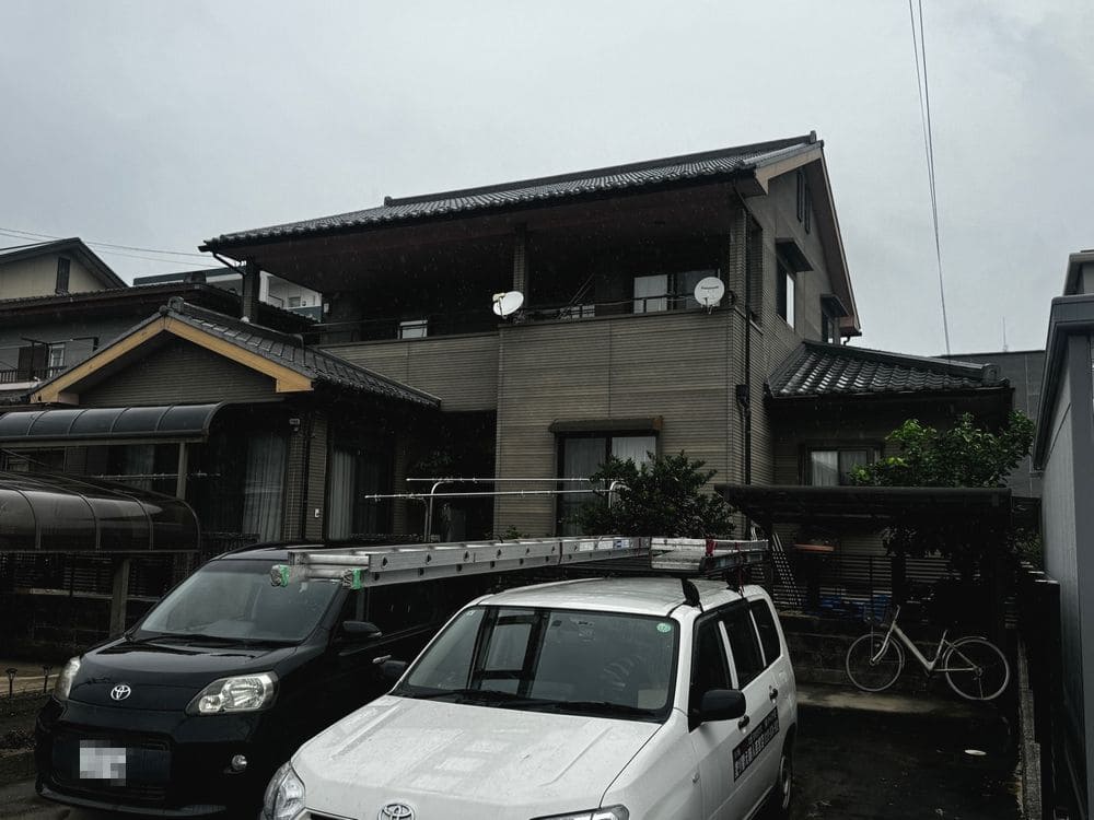 奈良市_K様_施工前_外壁全体② 奈良市の外壁塗装をリペイント匠が施工した写真