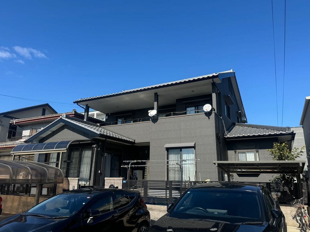 奈良市_K様_施工後_外壁全体② 奈良市の外壁塗装をリペイント匠が施工した写真