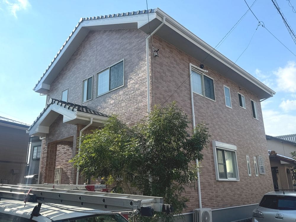 三重郡菰野町の外壁塗装をリペイント匠が施工した写真