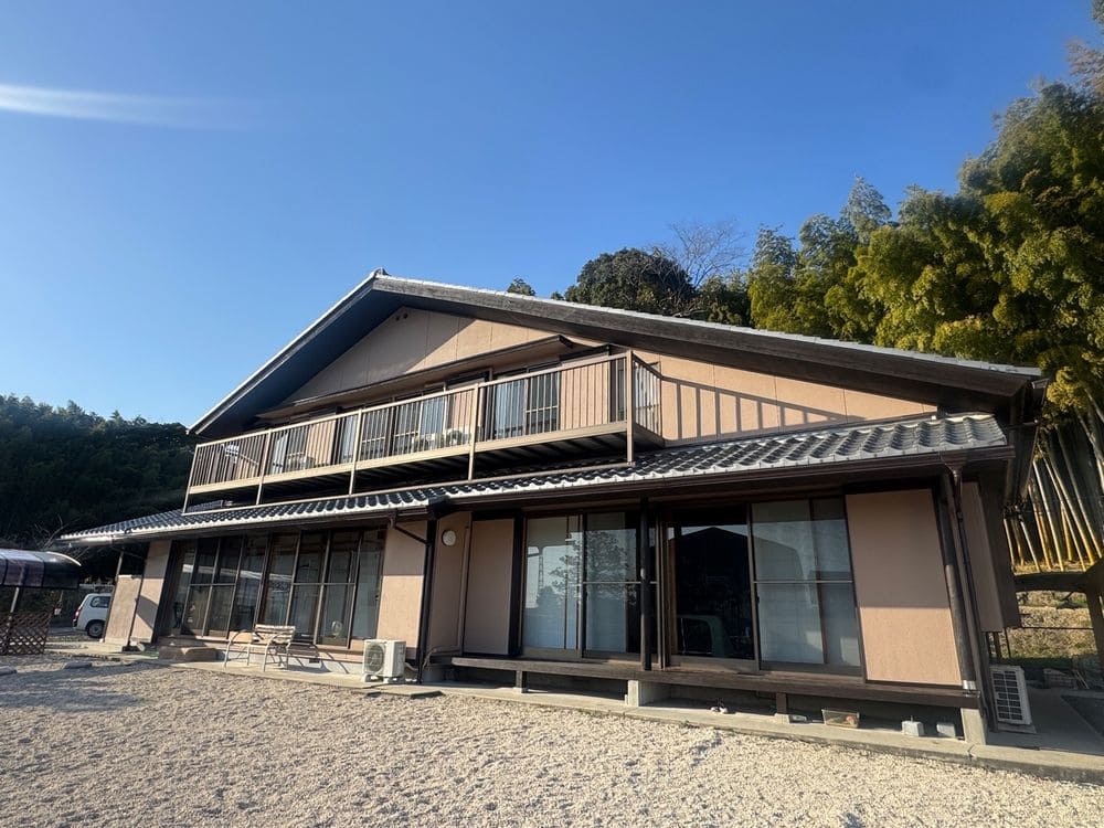 奈良市の外壁塗装をリペイント匠が施工した写真