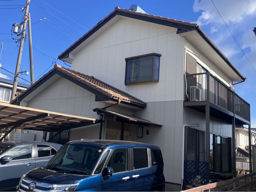 T様奈良市高茶屋小森町_施工前_外壁全体 奈良市の外壁塗装をリペイント匠が施工した写真