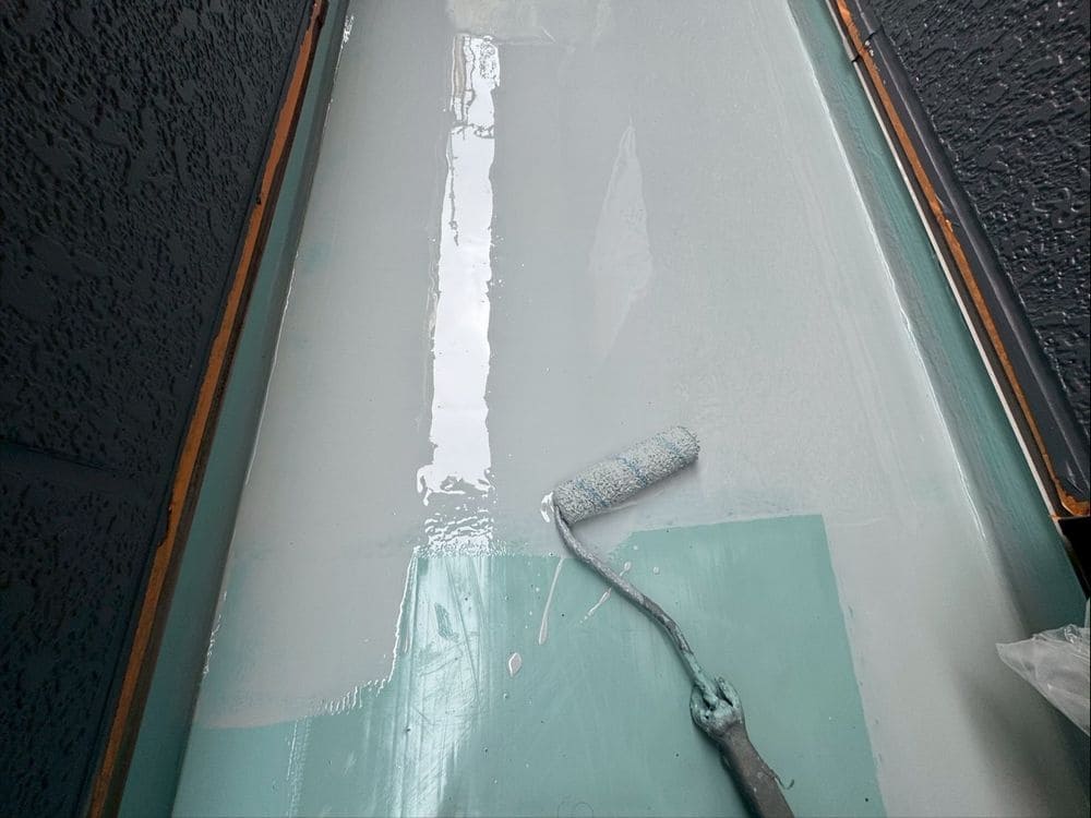 伊藤英治様(橿原市すずらん台西)防水(2層目) 橿原市の防水工事をリペイント匠が施工した写真