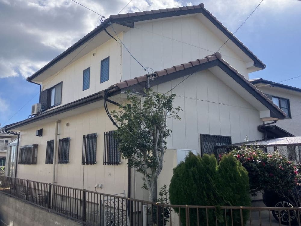 T様(津)施工前_外壁全体 (14) 奈良市の外壁塗装をリペイント匠が施工した写真