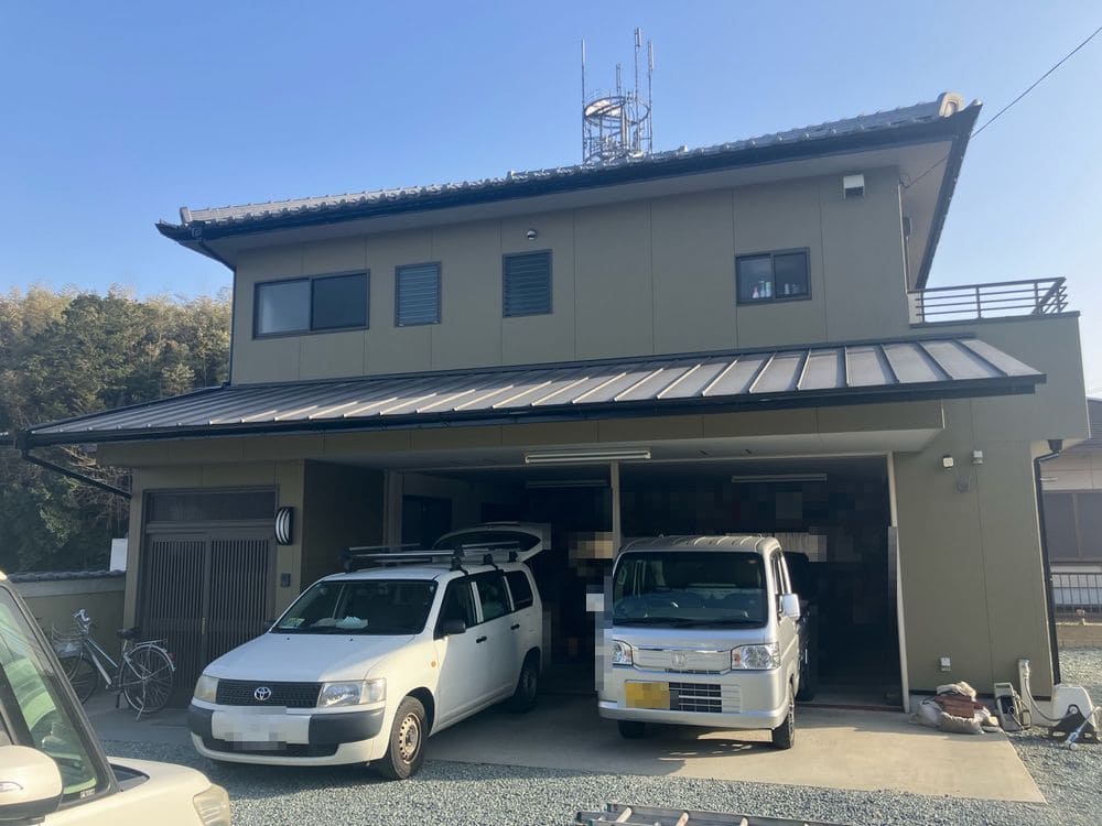 施工後_外壁全体 (3) 生駒市で外壁塗装と防水工事をリペイント匠が施工した写真