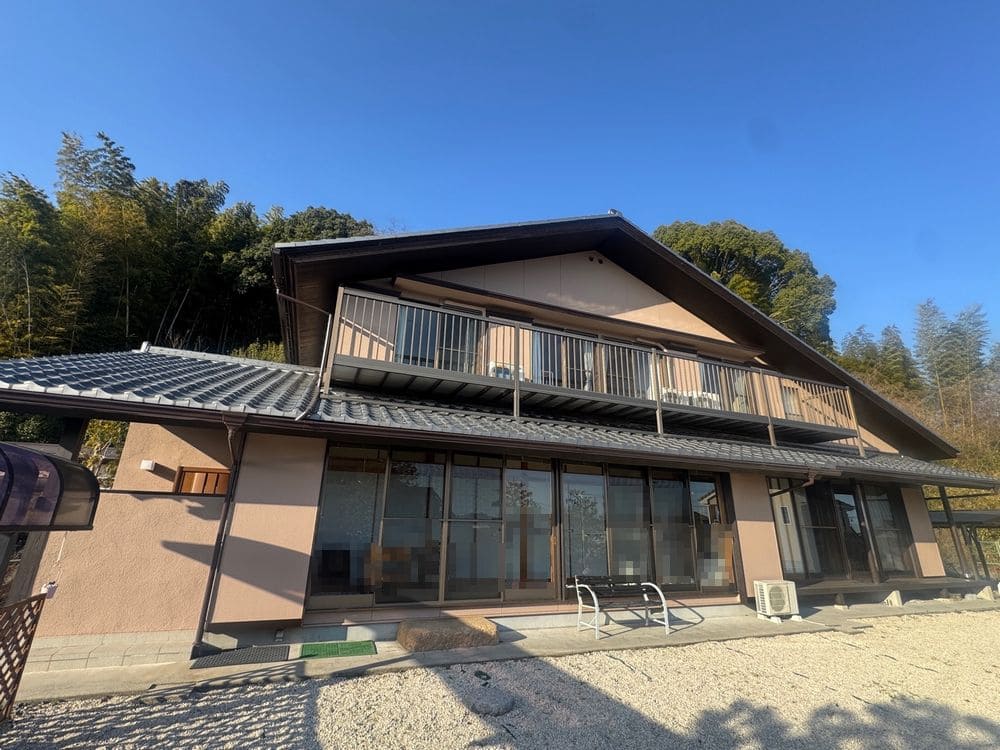 奈良市の外壁塗装をリペイント匠が施工した写真