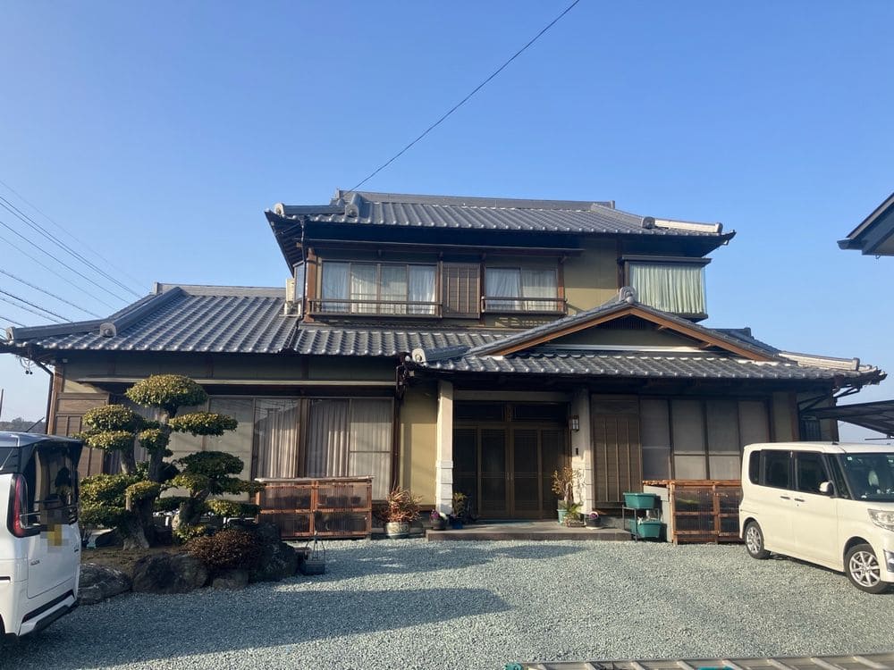 施工後_外壁全体 (6) 生駒市で外壁塗装と防水工事をリペイント匠が施工した写真