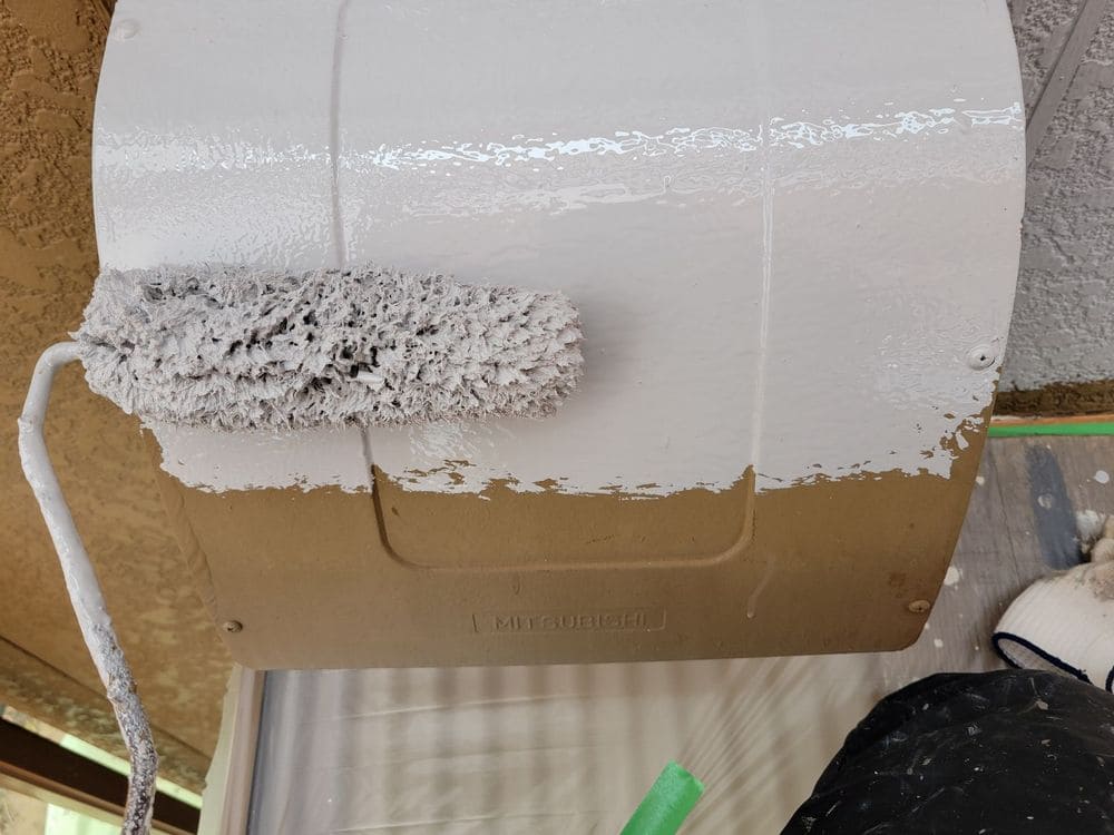 I様(生駒市)換気フード‗1回目 生駒市の外壁・屋根塗装をリペイント匠が施工した写真