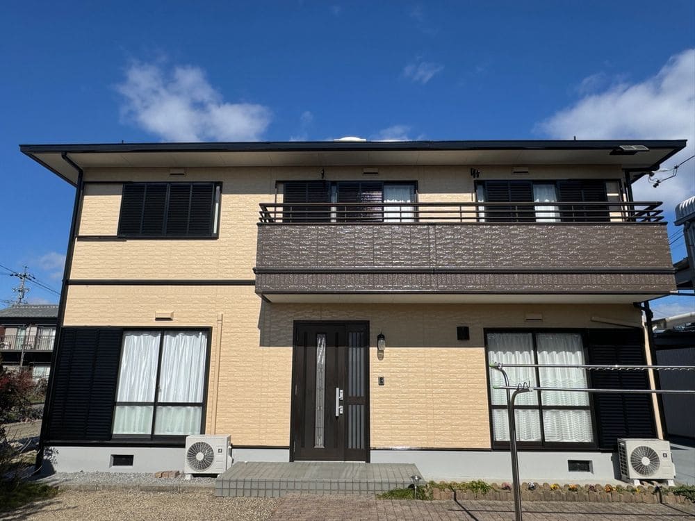 奈良市の外壁・屋根塗装をリペイント匠が施工した写真