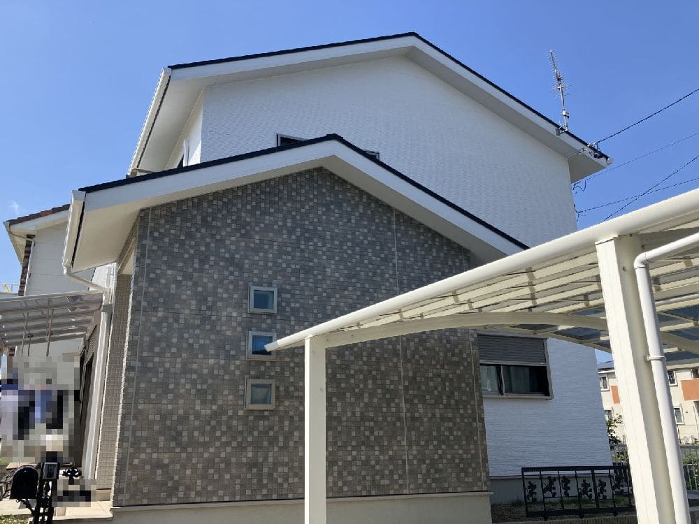 M様(津)施工後_外壁全体 (11) 奈良市で外壁塗装、屋根塗装、防水工事をリペイント匠が施工した写真