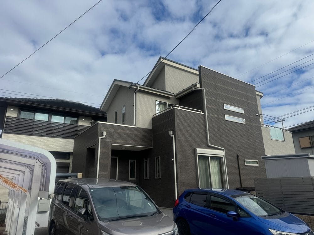 奈良市の外壁・屋根塗装をリペイント匠が施工した写真
