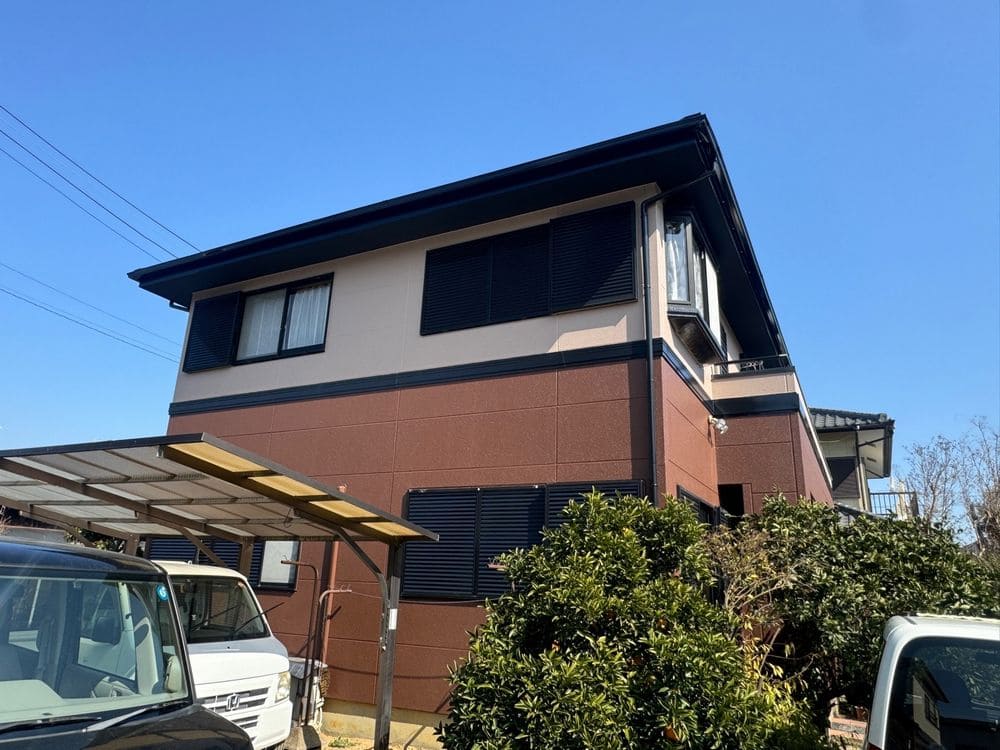 M様(生駒市庄野羽山)施工後_外壁全体 (2) (1) 生駒市の外壁塗装、防水工事をリペイント匠が施工した写真