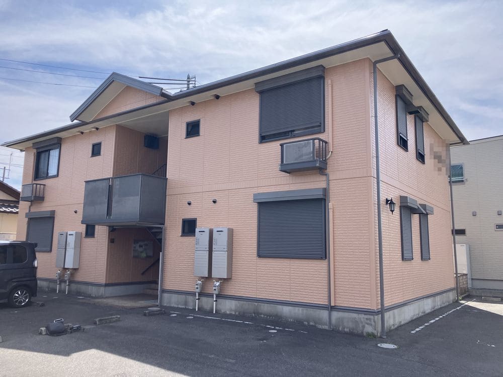 奈良市で外壁塗装をリペイント匠が施工した写真