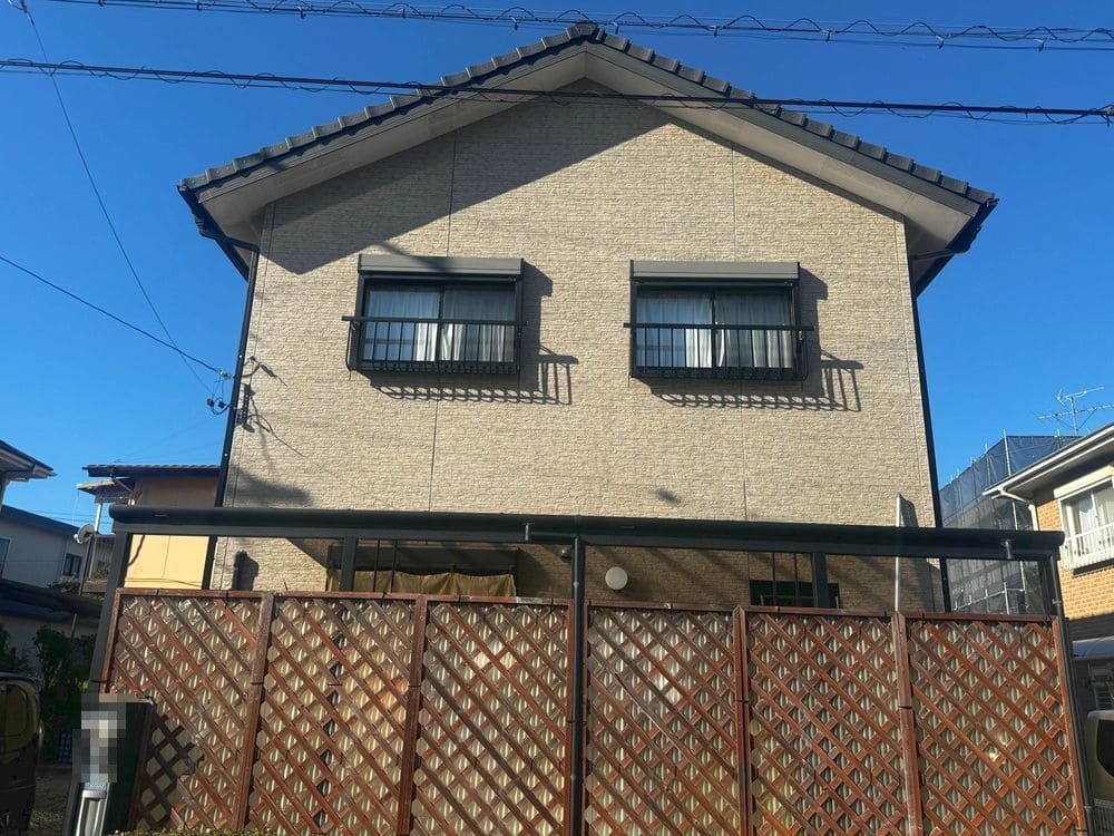 H様(生駒市)外壁‗施工前2 生駒市の外壁塗装をリペイント匠が施工した写真