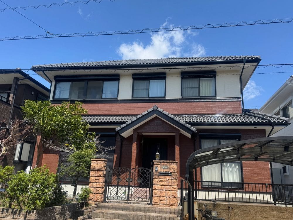 奈良市_Y様_外壁全体①(施工後) 奈良市の外壁塗装をリペイント匠が施工した写真