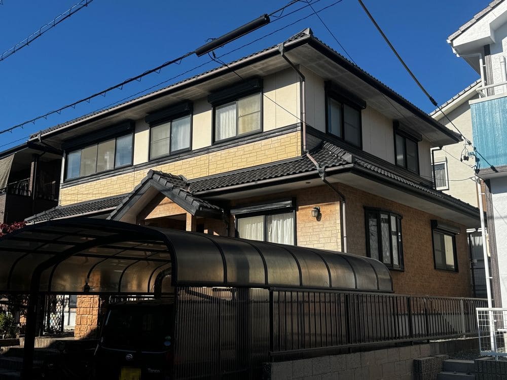 奈良市_Y様_外壁全体③(施工前) 奈良市の外壁塗装をリペイント匠が施工した写真