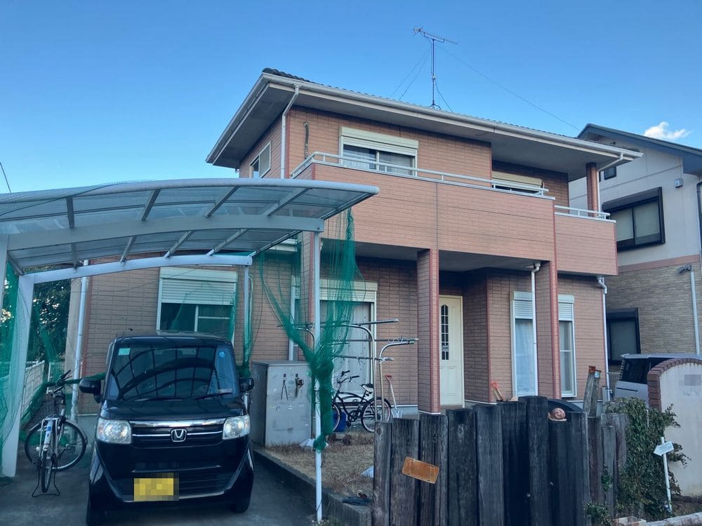 施工前_外壁全体 (2) 生駒市で外壁・屋根塗装と防水工事をリペイント匠が施工した写真