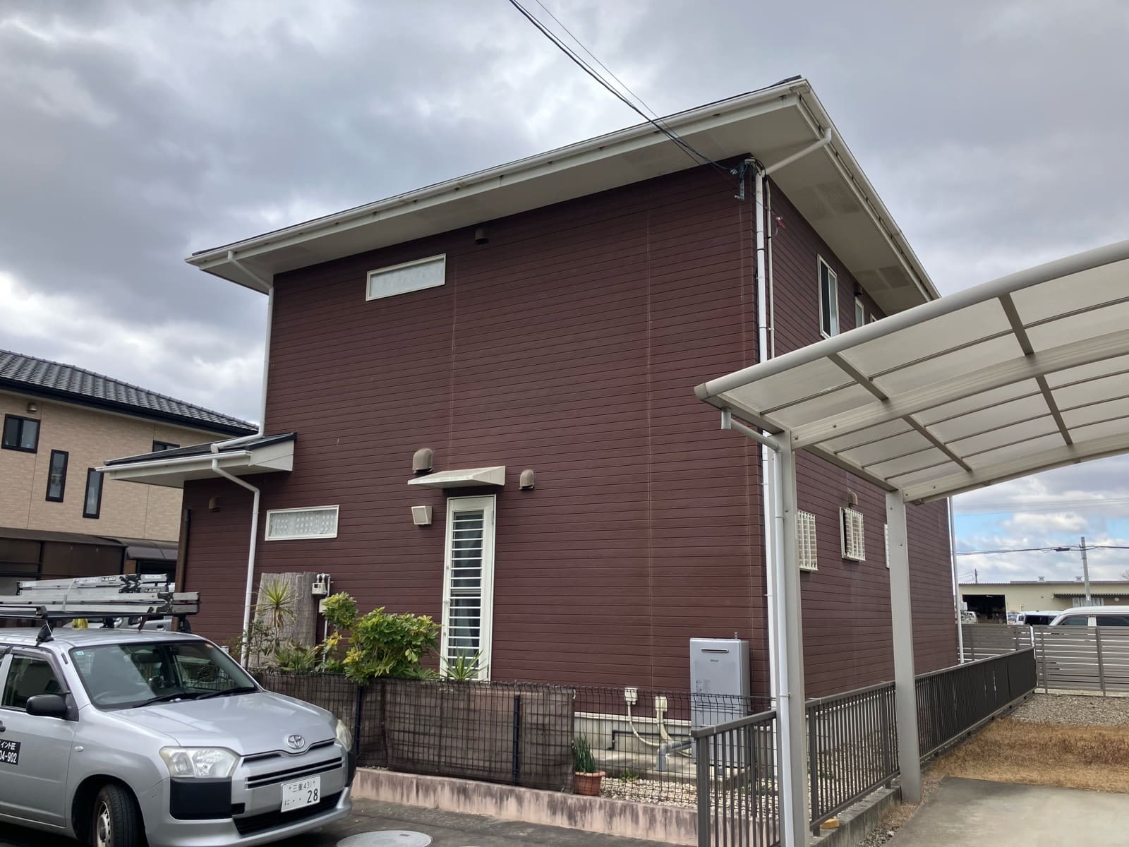 N様橿原市村松町施工前 (3) 橿原市の外壁塗装、屋根塗装をリペイント匠が施工した写真