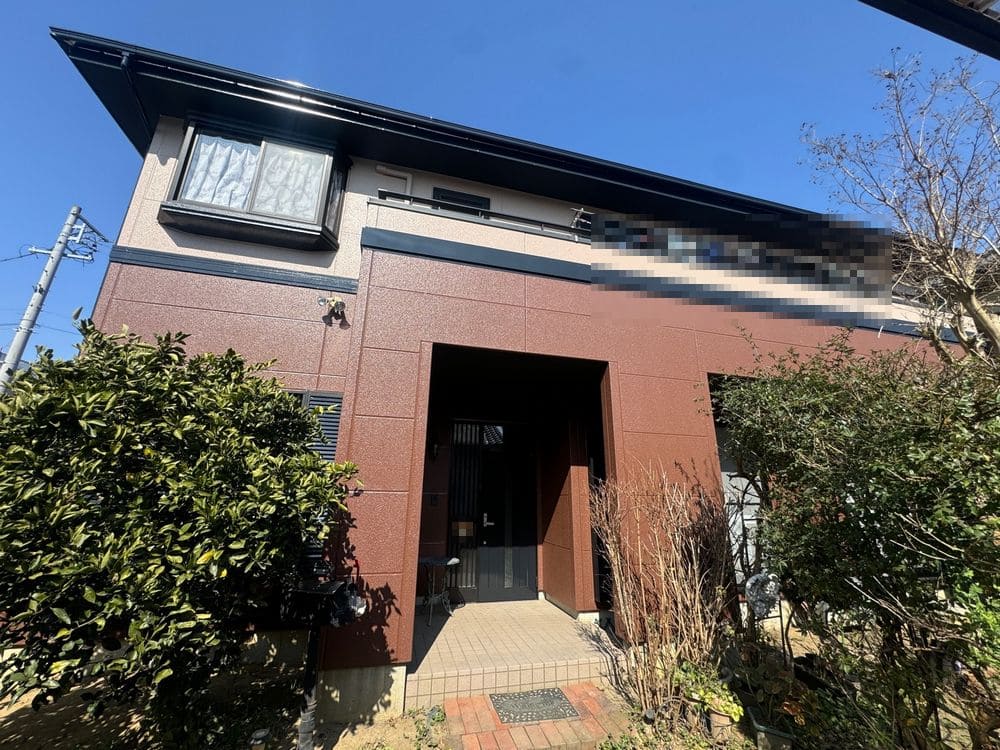 M様(生駒市庄野羽山)施工後_外壁全体 (1) 生駒市の外壁塗装、防水工事をリペイント匠が施工した写真