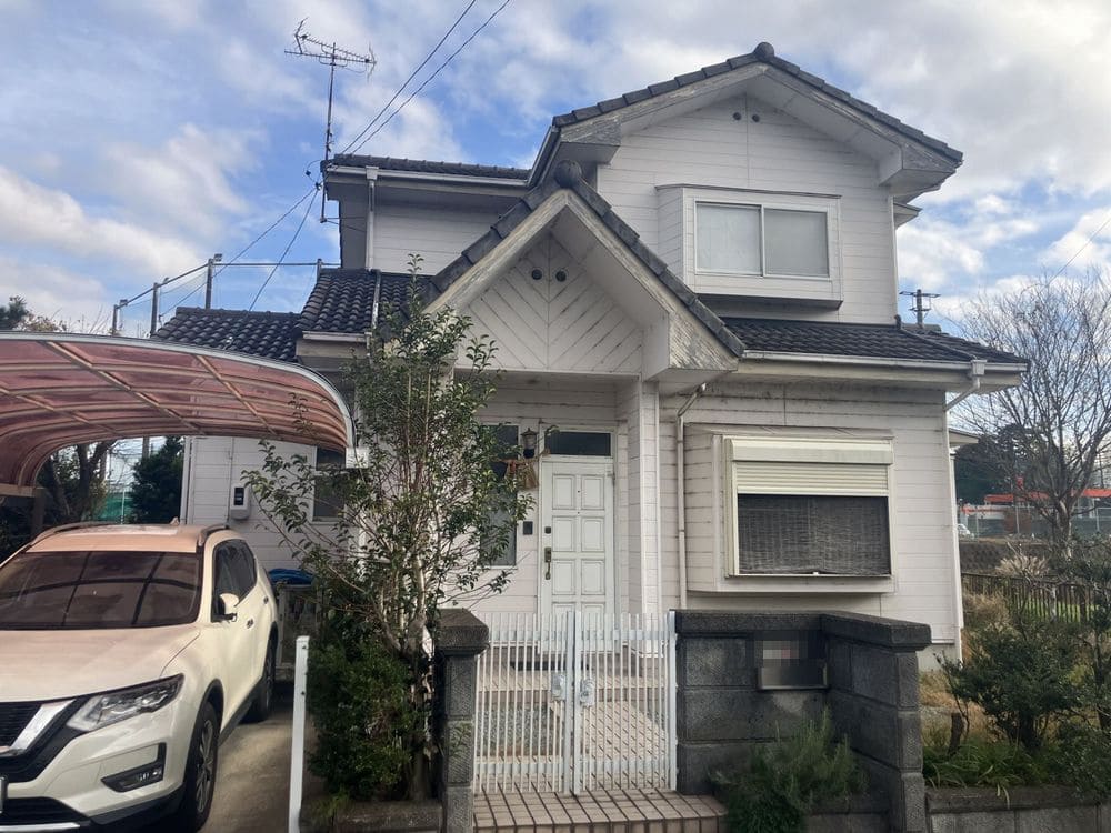 施工前_外壁全体 (3) 生駒市で外壁・屋根塗装をリペイント匠が施工した写真
