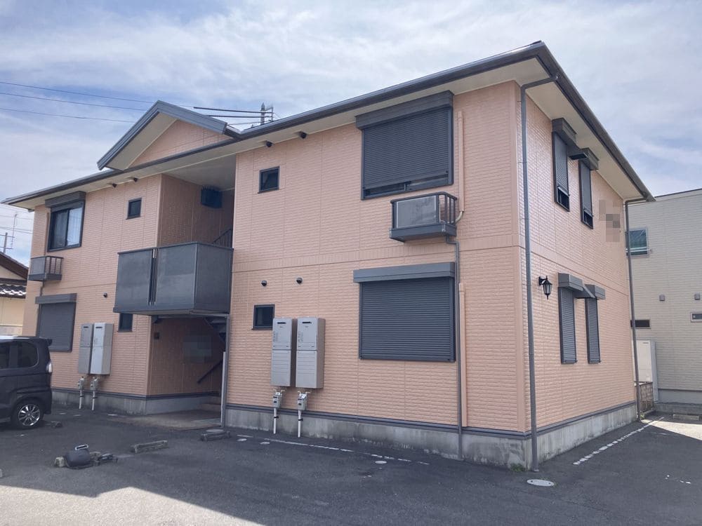F様アパート(奈良市久居新町)_施工後 奈良市の外壁塗装、屋根塗装をリペイント匠が施工した写真