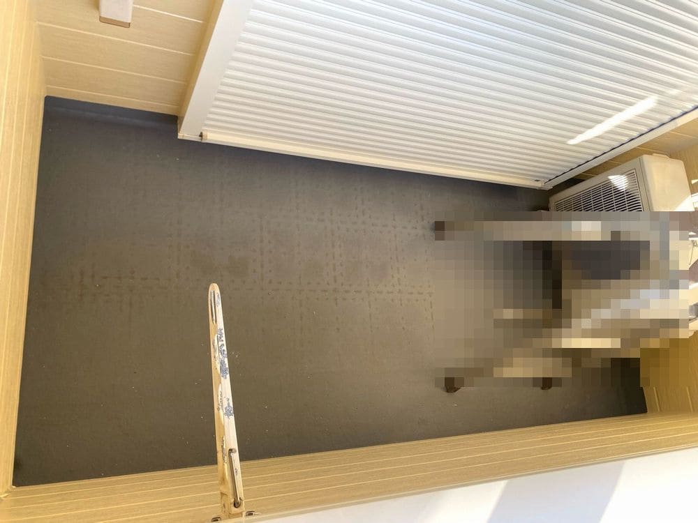 (橿原市)2_防水(施工前) 橿原市の外壁塗装、防水工事をリペイント匠が施工した写真