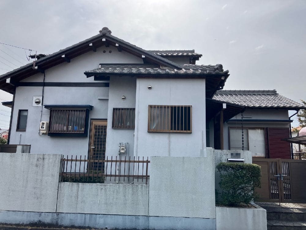 U様(津)施工前_外壁全体 奈良市の外壁塗装をリペイント匠が施工した写真