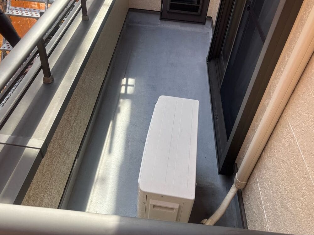K様(津)_防水(施工前) 奈良市の外壁塗装、防水工事をリペイント匠が施工した写真