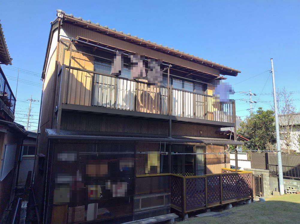 生駒市_Y様_施工前_外壁全体 生駒市の外壁塗装をリペイント匠が施工した写真