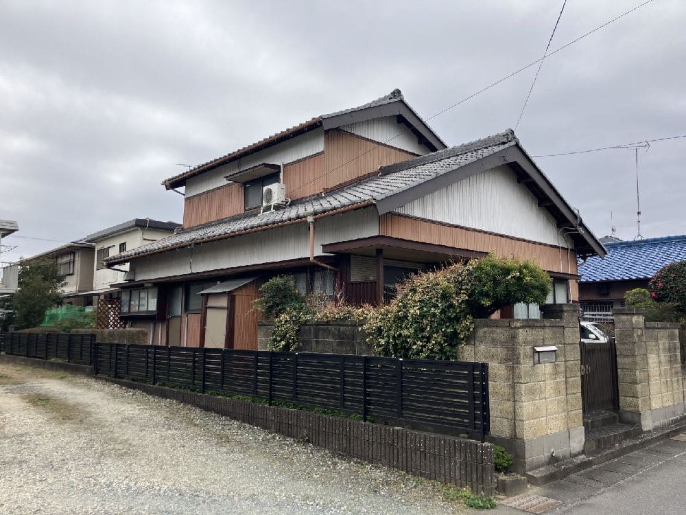 奈良市の外壁塗装をリペイント匠が施工した写真