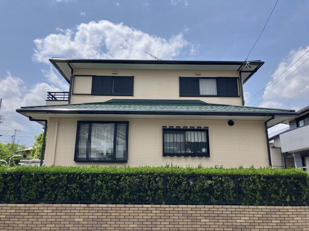 生駒市で外壁塗装と屋根工事をリペイント匠が施工した写真