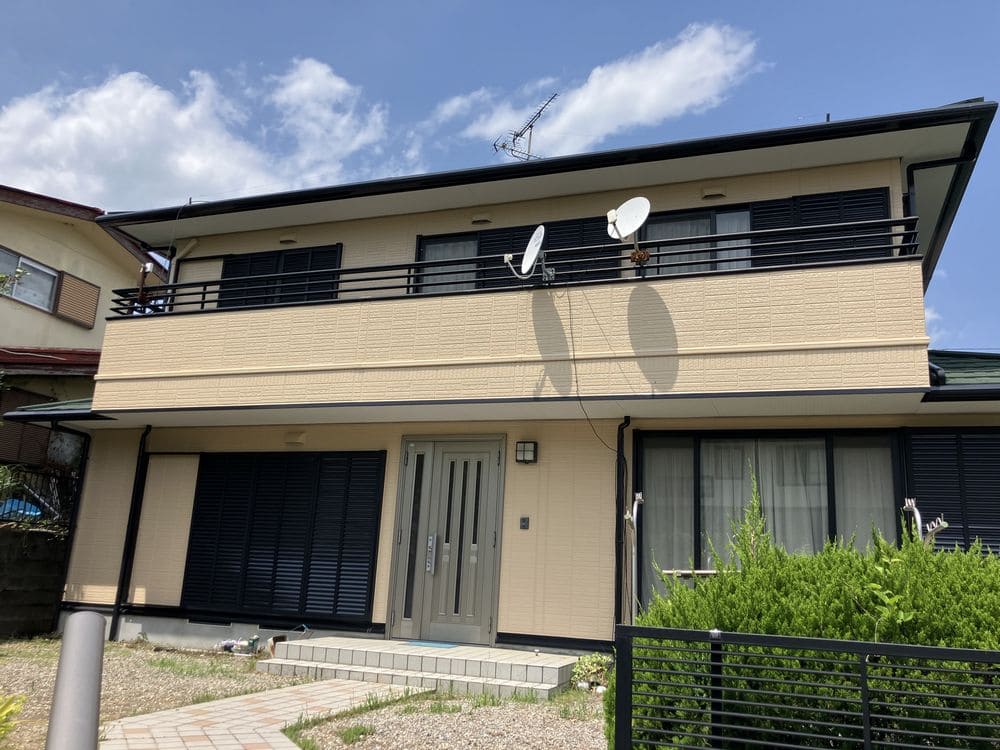 生駒市で外壁塗装と屋根工事をリペイント匠が施工した写真
