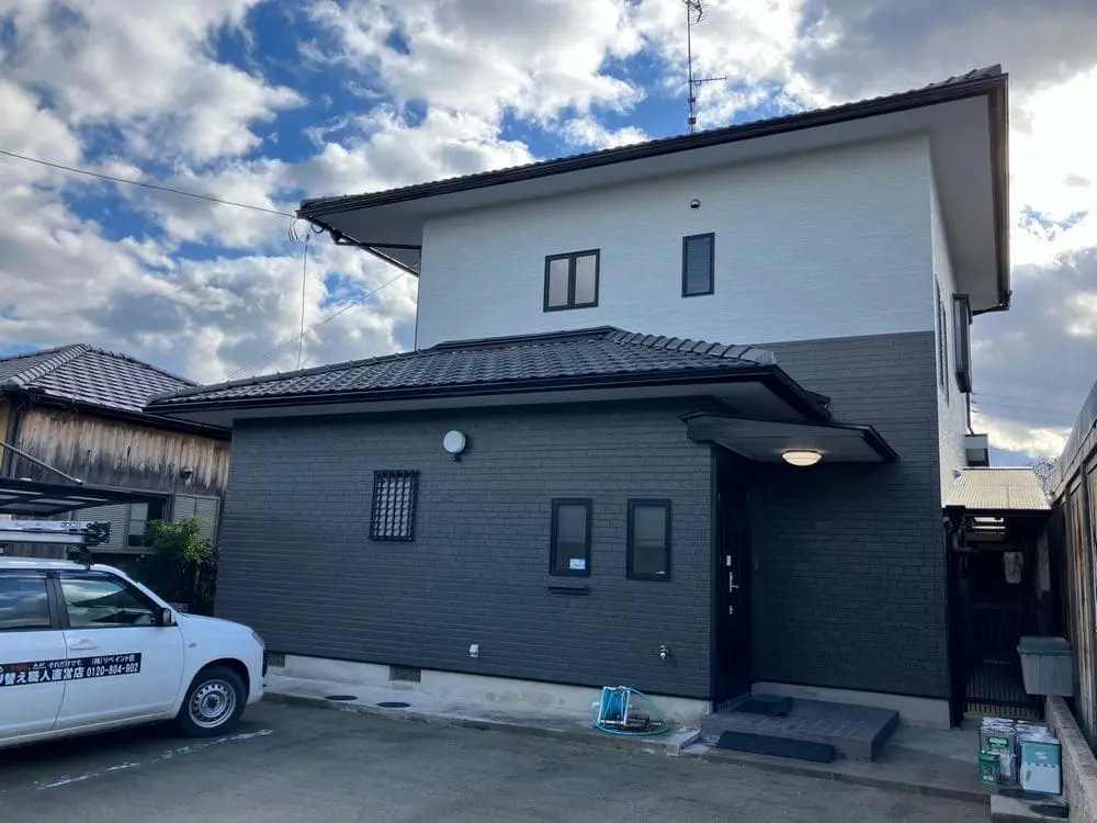【外壁塗装】ツートンで失敗しないための配色ルール