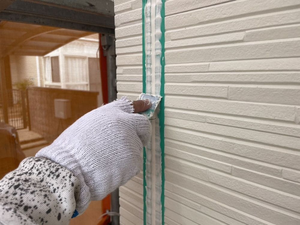 生駒市で外壁塗装と屋根工事と防水工事をリペイント匠が施工した写真