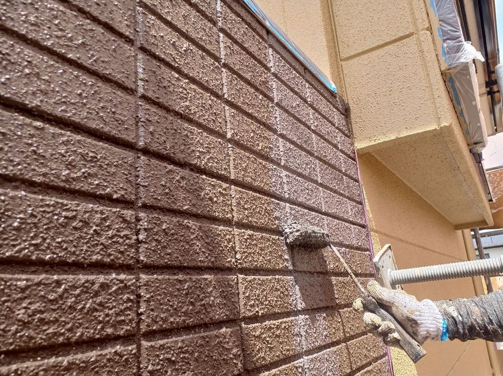 生駒市の外壁塗装、屋根塗装、防水工事をリペイント匠が施工した写真