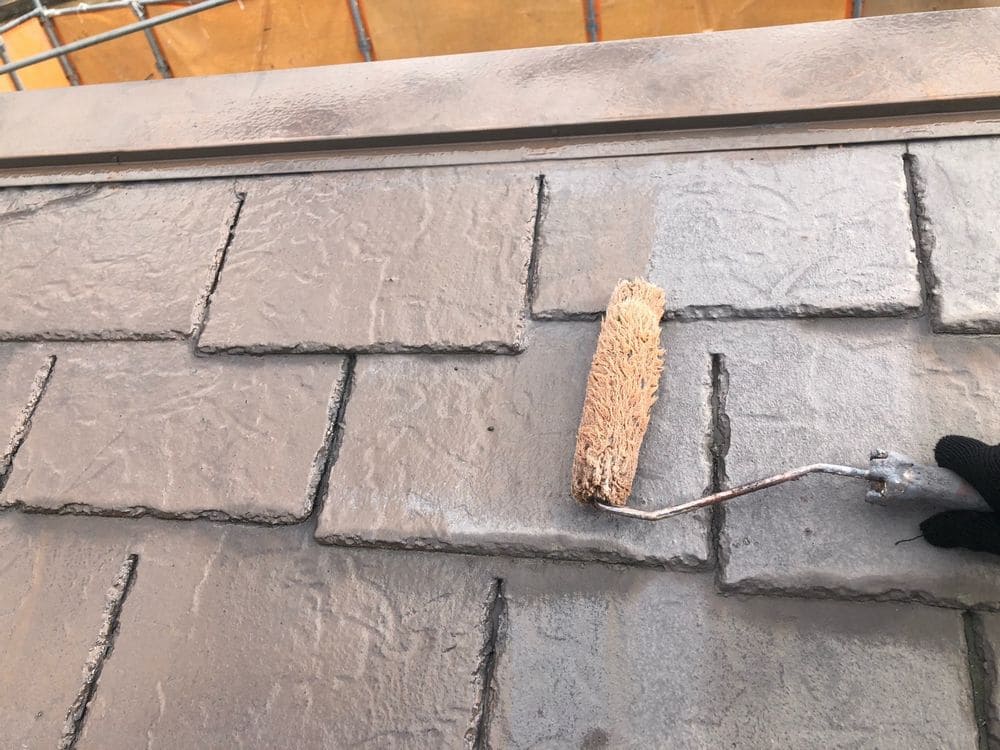H様(橿原市)_屋根(下塗り1) 橿原市の外壁塗装、屋根塗装をリペイント匠が施工した写真