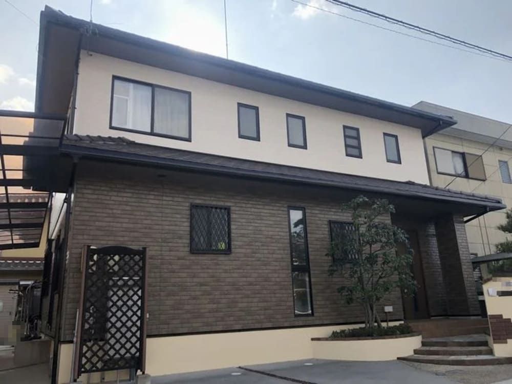 津市O様 施工後 津市│高い技術力で実現したクリヤー塗装│新築時の状態に仕上がり大変満足