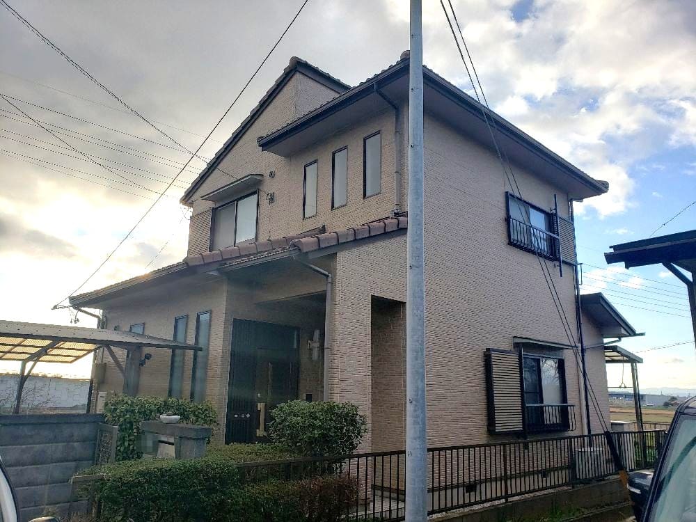 津市の外壁塗装をリペイント匠が施工した写真