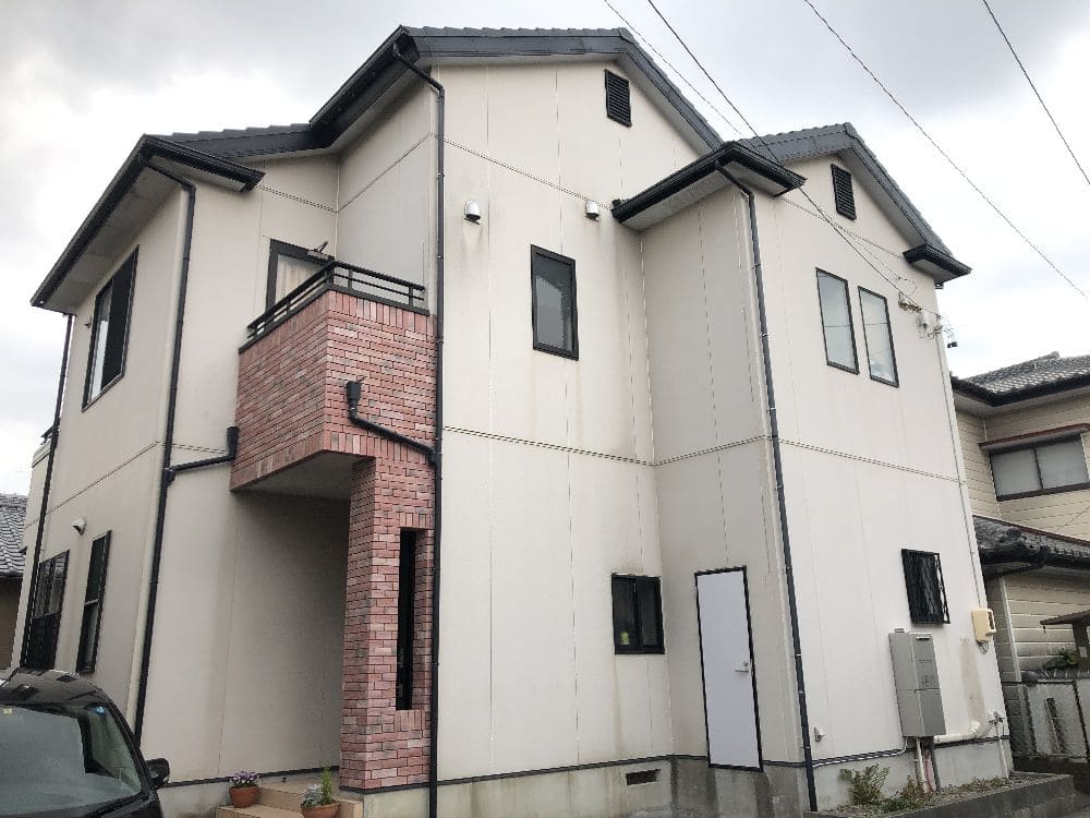 津市の外壁塗装をリペイント匠が施工した写真