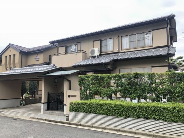 津市|築30年の外壁塗装|「新築同様になり、仕事の丁寧さ最高」と嬉しいお言葉