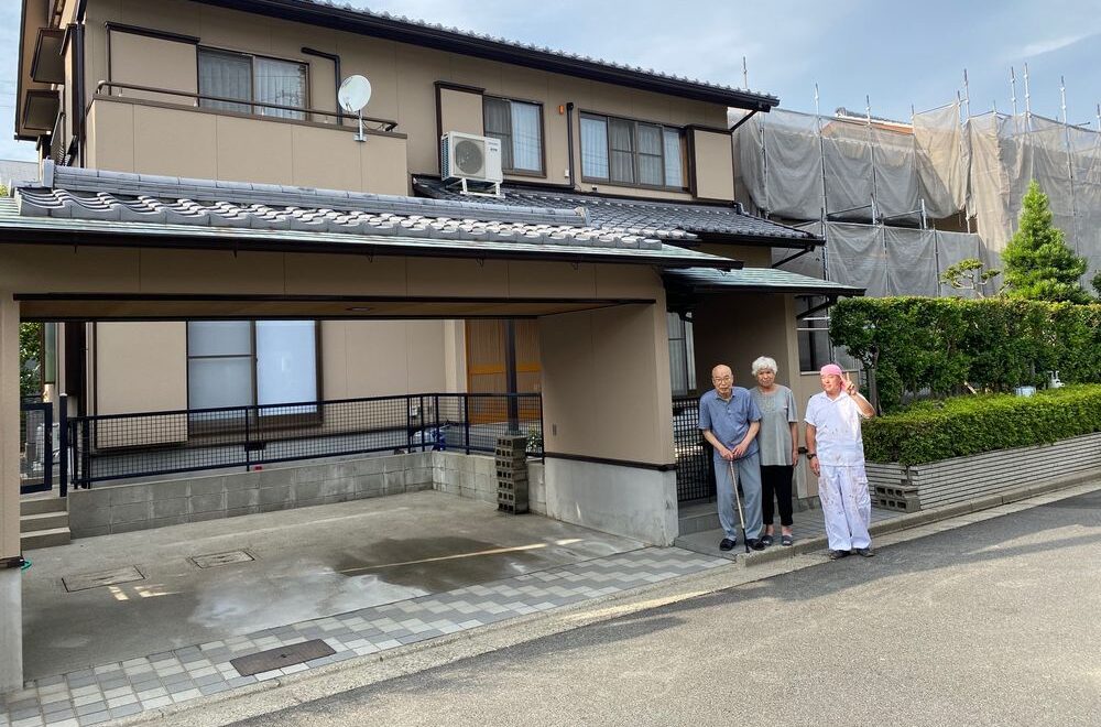 三交ホーム「近所の方も職人さんの挨拶や仕事ぶりを見て”今度はリペイント匠さんにお願いしよう”と言っています」三重県津市O様