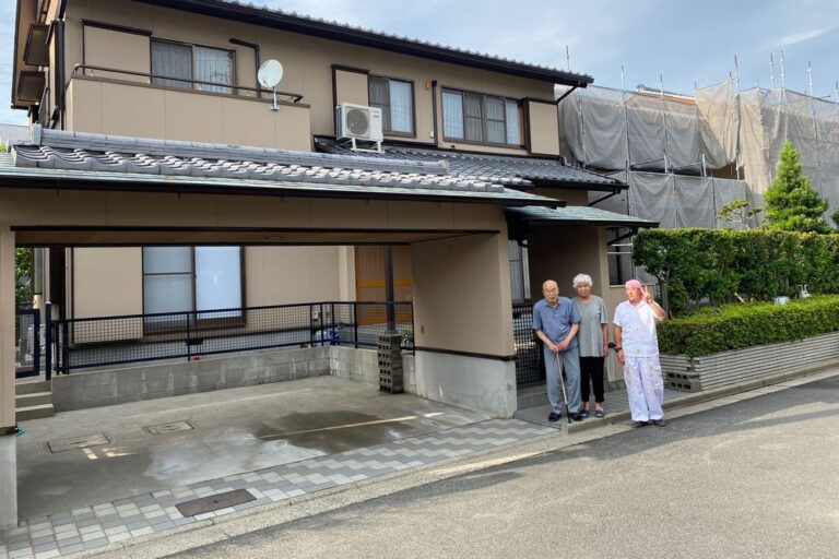 三交ホーム「近所の方も職人さんの挨拶や仕事ぶりを見て”今度はリペイント匠さんにお願いしよう”と言っています」三重県津市O様